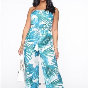 FASHION NOVA BRAND NEW JUMPSUIT